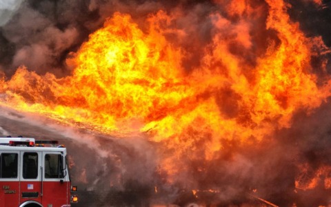 Incendi in Toscana: fiamme a Suvereto, Maremma e Alto Mugello coinvolti